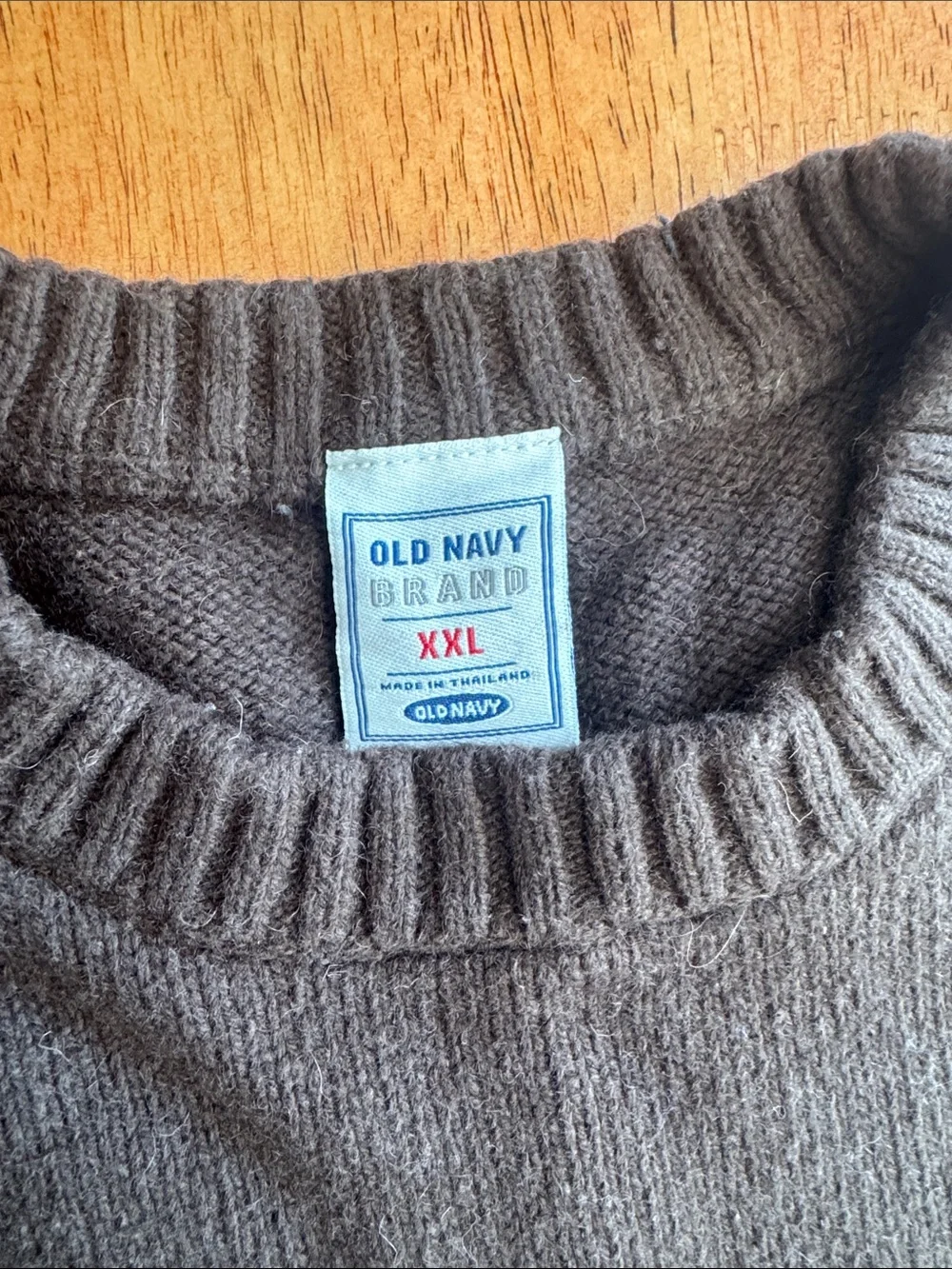 Men's XXL Old Navy Brown Stripe Crewneck Sweater